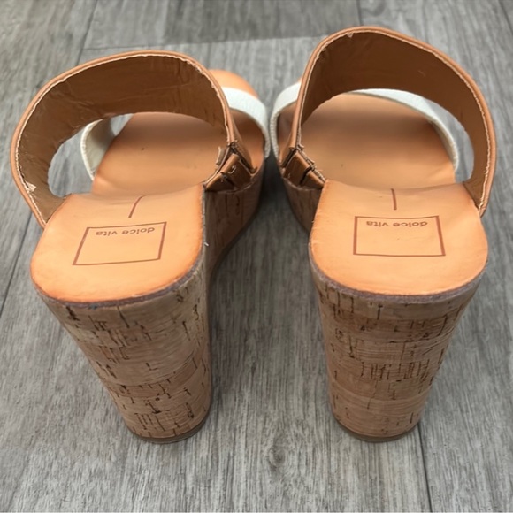 Dolce Vita Tan and Cream Mules - Picture 4 of 5